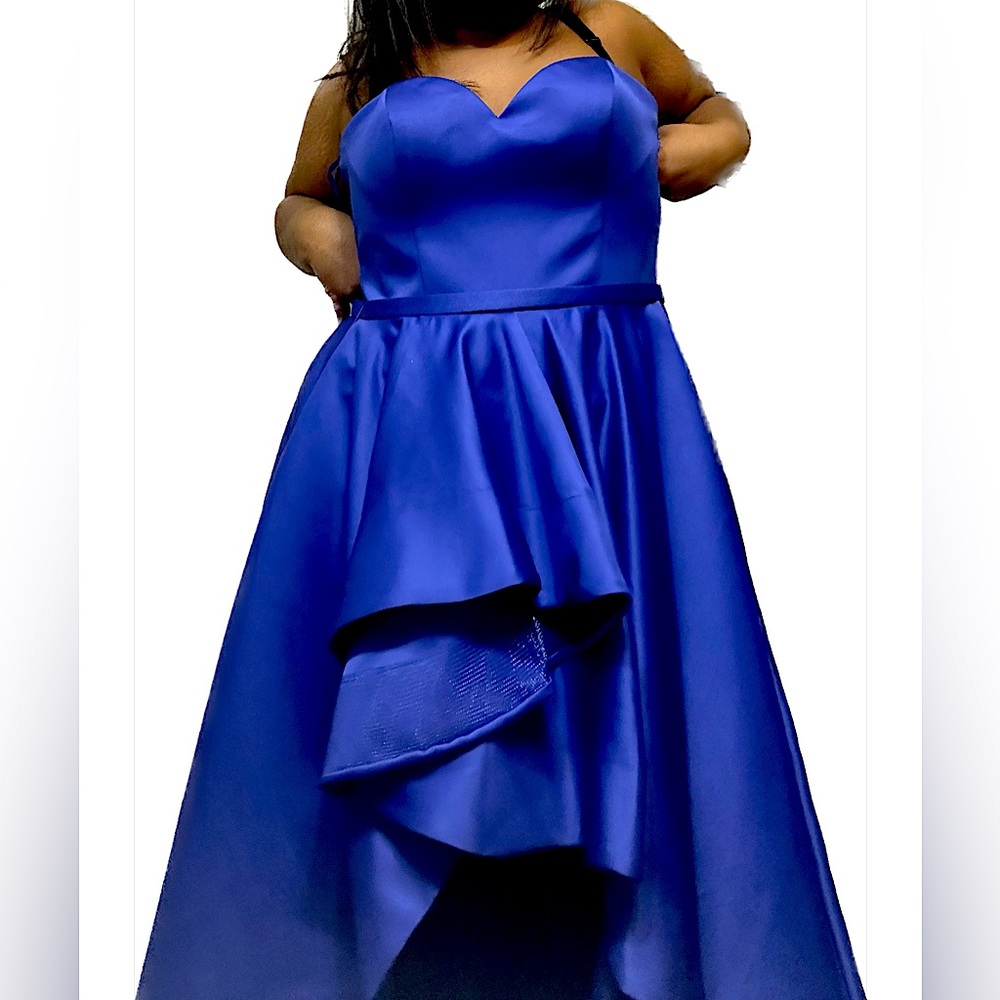 4. Glamour by Terani Couture dress - Picture 4 of 6